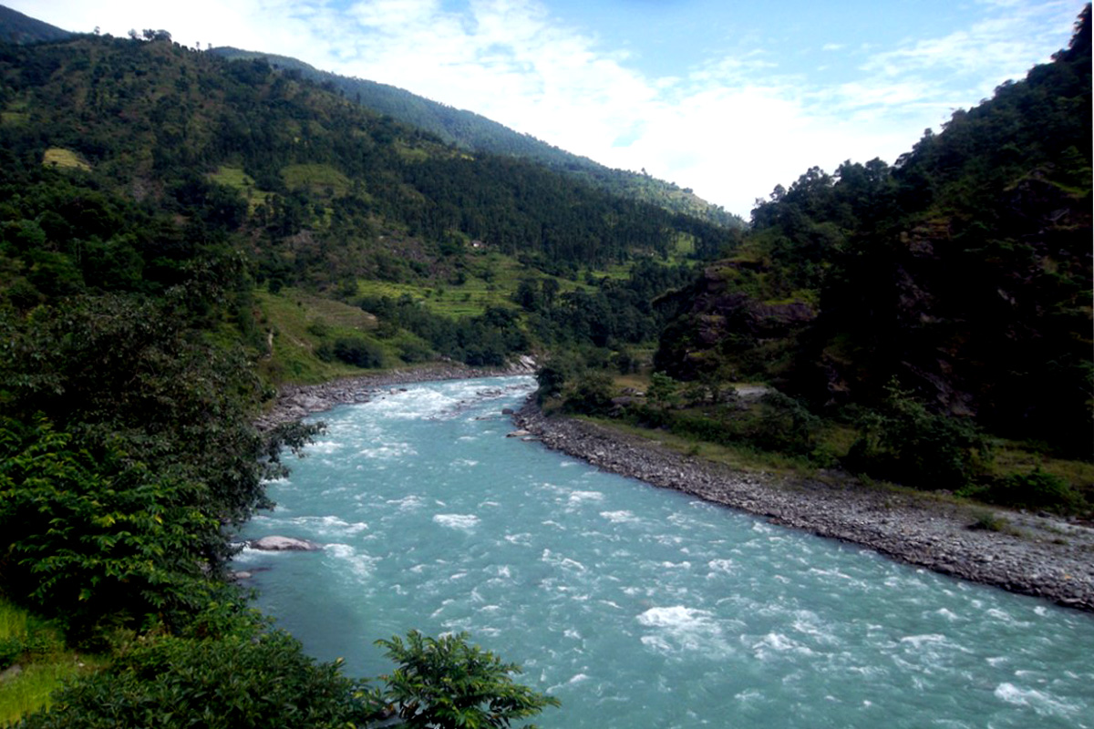 निर्माणाधीन ९७.२० मेगावाटको इसुवा खोला जलविद्युत आयोजनाको २५ प्रतिशत काम सम्पन्न